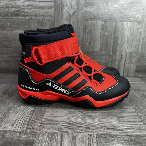 Terrex Hydro Lace Men's size 6/Women's s 7.5 Hi-Res Red Black Boot CQ1755 - Picture 1 of 8